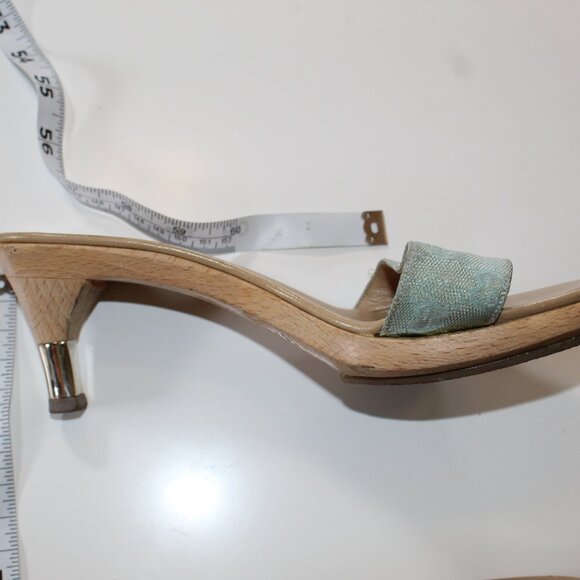 Authentic Gucci Sea Green Iridescent Cloth Mule Sandal size 8 vintage classic - Picture 9 of 14